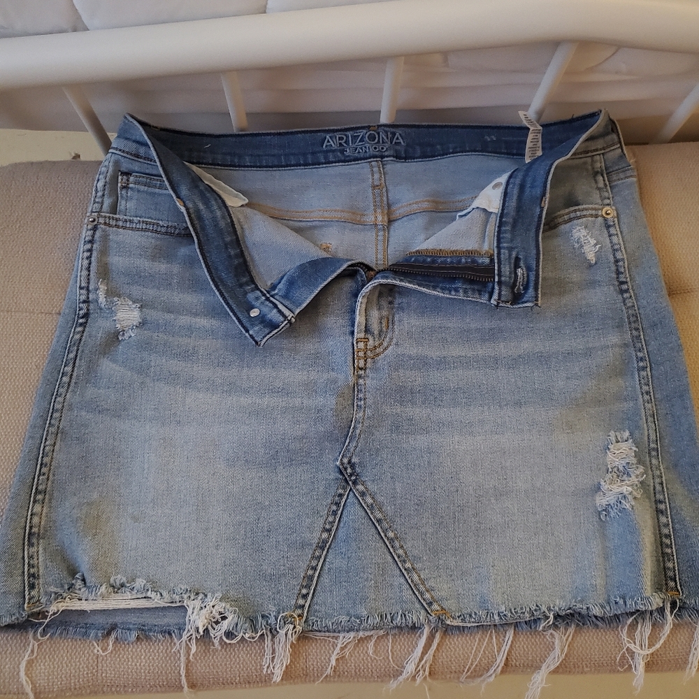Stretchy jean skirt